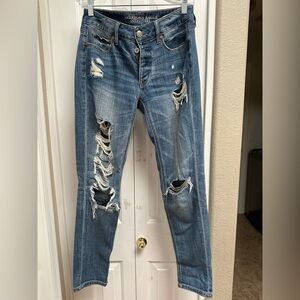 American Eagle High Waisted‎ Ripped Jeans